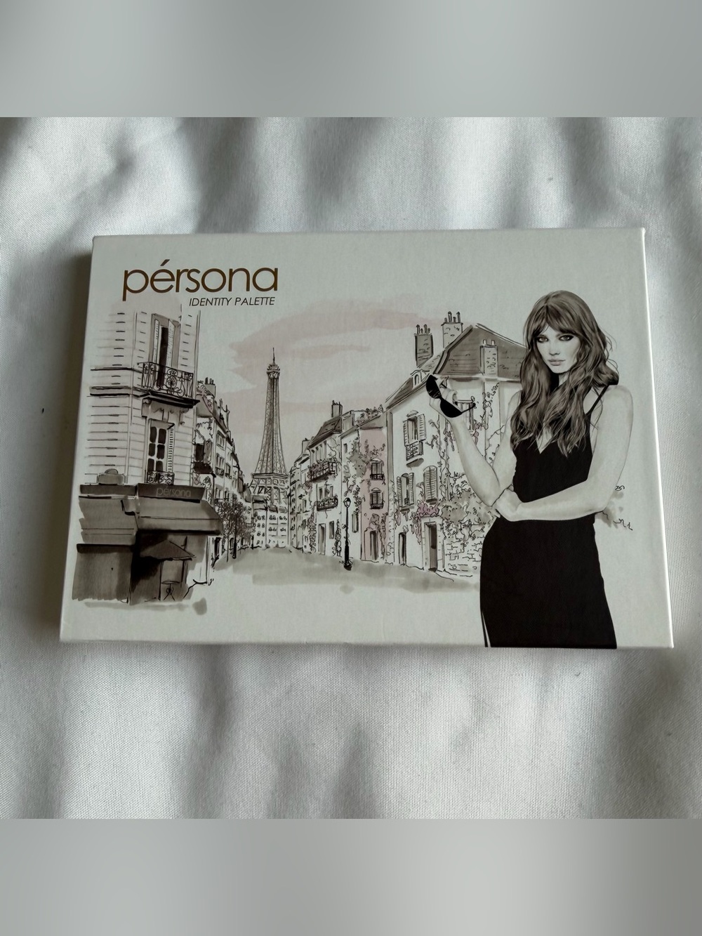 Persona Identity Palette - 12 eyeshadow palette